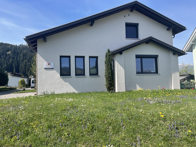 Charmantes Einfamilienhaus in Frastanz, mit großem Grundstück, Privatverkauf