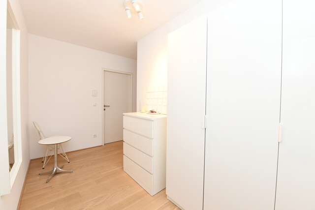 Neuwertige 3-Zimmer Wohnung mit atemberaubender Seesicht