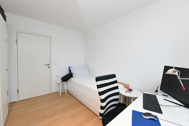 Neuwertige 3-Zimmer Wohnung mit atemberaubender Seesicht