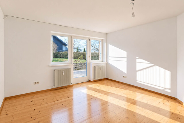 Wohnen mit Weitblick in Feldkirch: Zweifamilienhaus in begehrter Hanglage