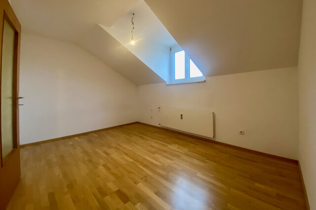 "ohne Provision" gemütliche 2,5 Zimmer Wohnung in zentraler Lage