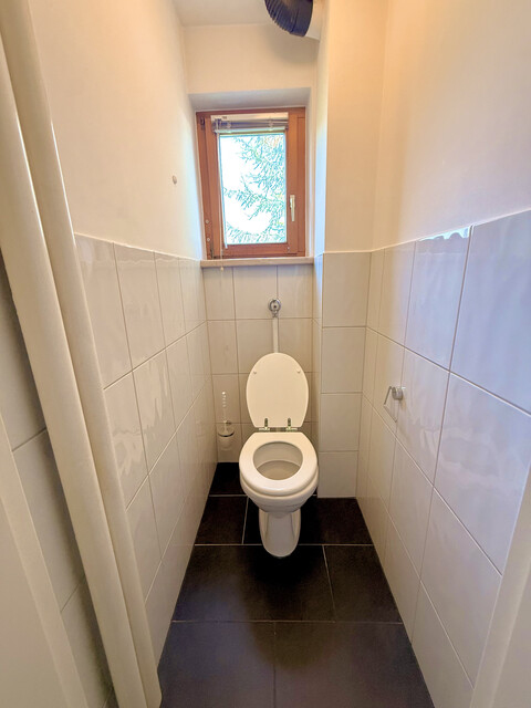 VERGEBEN ... ab sofort - helle 2-Zimmer-Wohnung in Zweifamilienhaus mit Garten zu vermieten