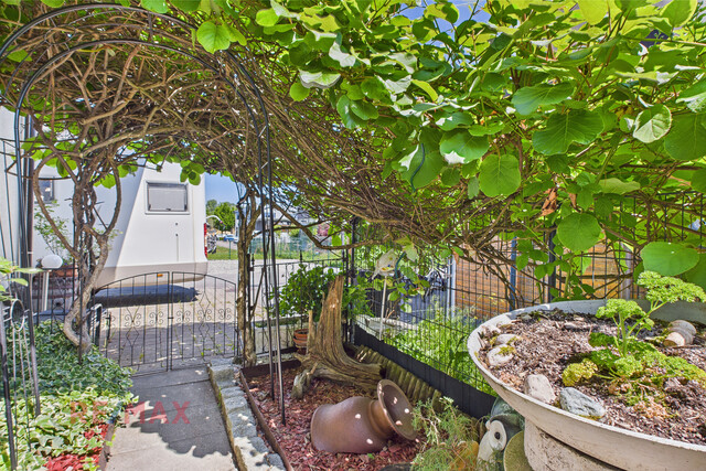 Großzügiges Einfamilienhaus mit Traumgarten in idyllischer Ruhelage in Meiningen zum wohlfühlen!