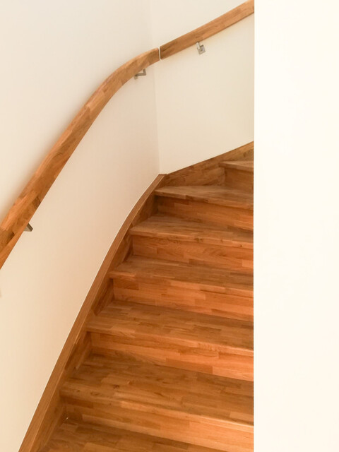 Tolles Einfamilienhaus in Hanglage mit Keller und Garage