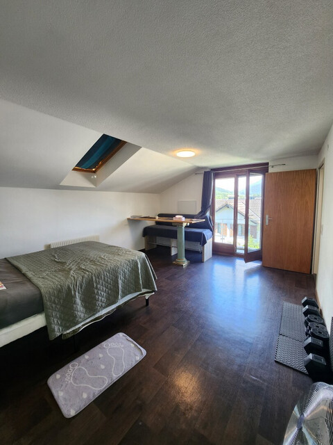 1 Zimmer Wohnung mit Balkon und einem Tiefgaragenplatz