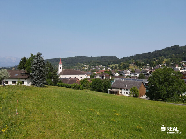 Baugrundstück in Top Aussichtslage!