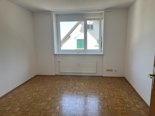 Großzügige 2-Zimmer-Wohnung in ruhiger Lage