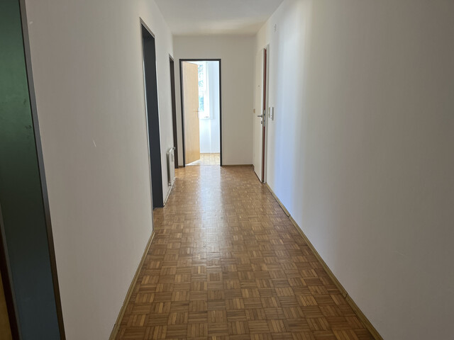 Großzügige 2-Zimmer-Wohnung in ruhiger Lage
