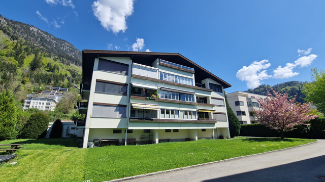 4-Zimmerwohnung in sonniger Lage zu verkaufen