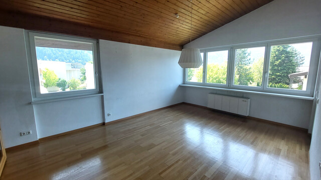 4-Zimmerwohnung in sonniger Lage zu verkaufen