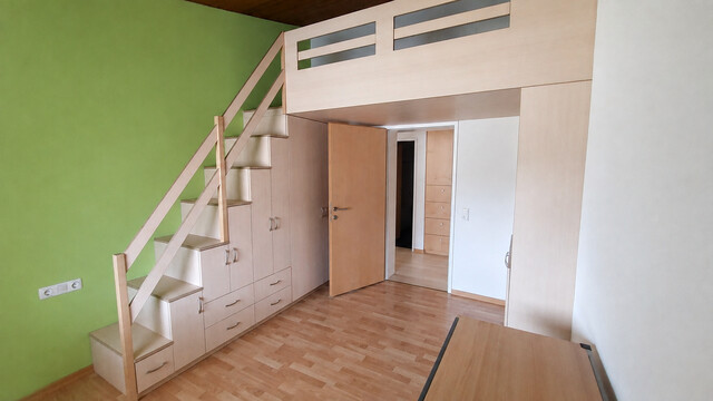 4-Zimmerwohnung in sonniger Lage zu verkaufen