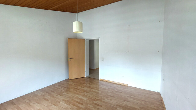 4-Zimmerwohnung in sonniger Lage zu verkaufen