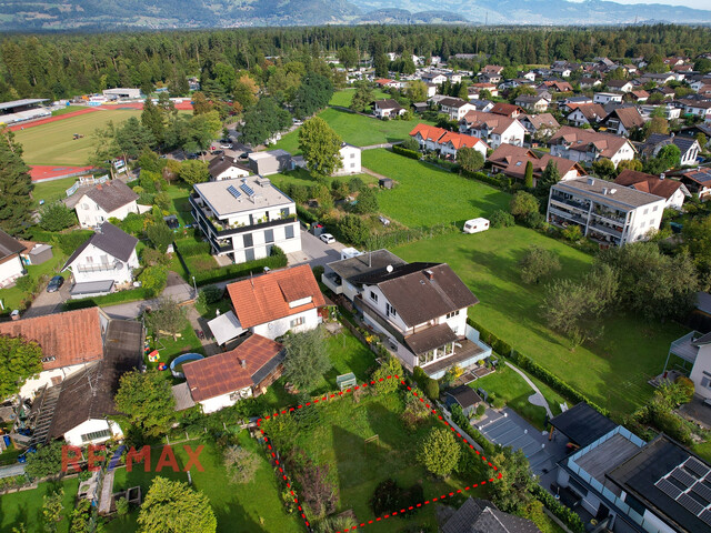 NEUER PREIS! Gut bebaubares Grundstück im Herzen von Gisingen per sofort verfügbar!