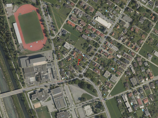 NEUER PREIS! Gut bebaubares Grundstück im Herzen von Gisingen per sofort verfügbar!