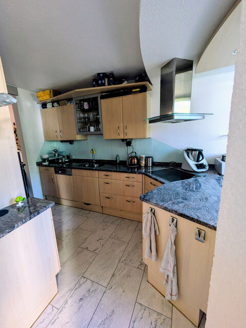 Wohnung mit Garage, Stellplatz und Garten in Top-Lage!