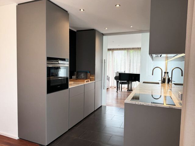 Hochwertige 3-Zimmerwohnung mit Gartenanteil