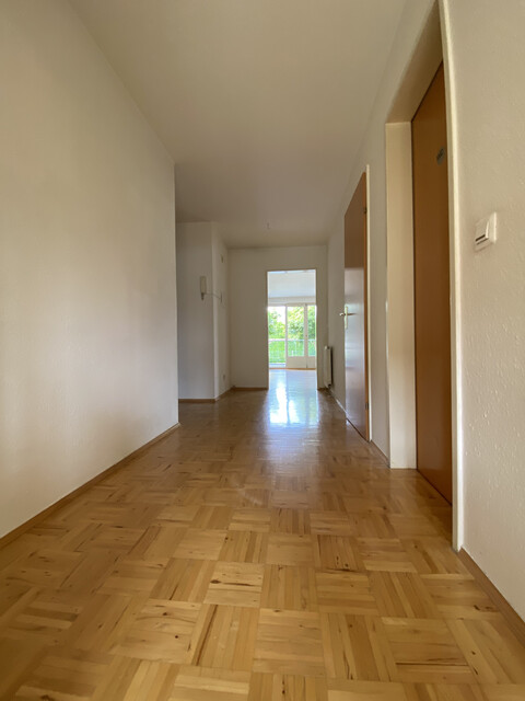 "ohne Provision" helle 2 Zimmer Terrassenwohnung in ruhiger Lage