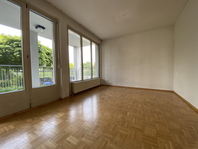 "ohne Provision" helle 2 Zimmer Terrassenwohnung in ruhiger Lage