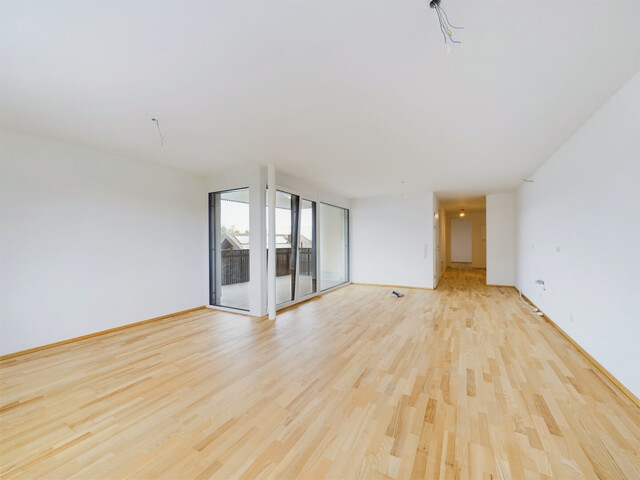 Exklusives Angebot: 3-Zimmer-Dachgeschosswohnung / Top 7