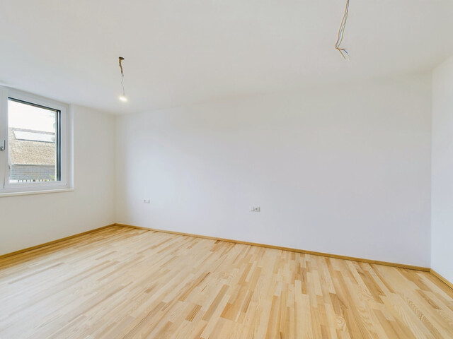 Exklusives Angebot: 3-Zimmer-Dachgeschosswohnung / Top 7