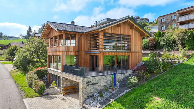 Sulzberg: Exklusives Chalet im modernen Alpenloftstil mit Panoramablick