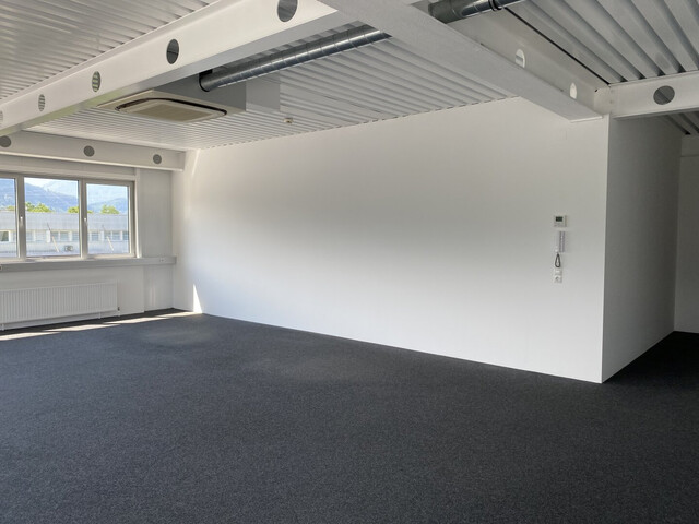 Büro/Praxis in Rankweil - Top Lage, Klimaanlage, Aufzug & Parkplatz!