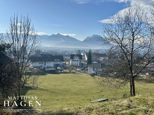 Großes Baugrundstück in schöner Lage