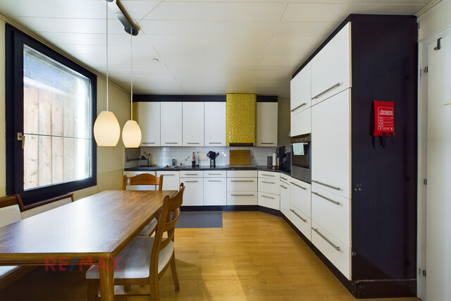 Zwei Häuser in Hard am Bodensee: 
Perfekte Kombination für Wohnen & Arbeiten