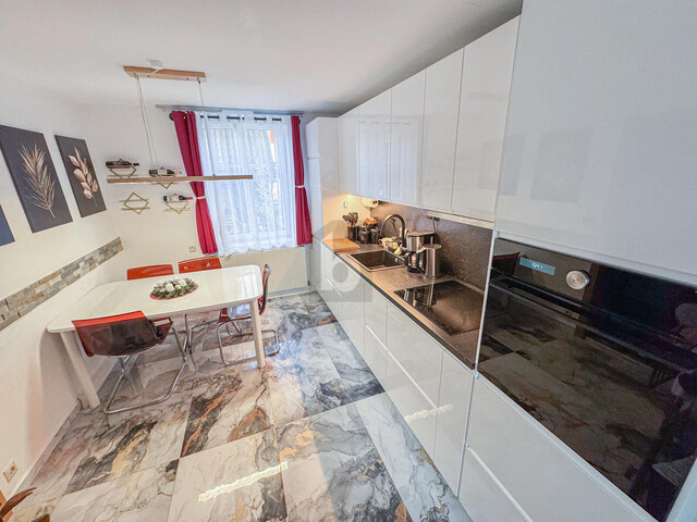 Preisreduktion! REIHENHAUS IN TOPLAGE - MIT SCHÖNEM GARTEN, KELLER & BODENSEE NÄHE