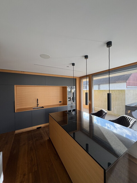 Provisionsfrei: 🏡🌟 Exklusive 2-stöckige Gartenwohnung – EG & UG mit privatem Lift, Pool, Garten & Terrassen