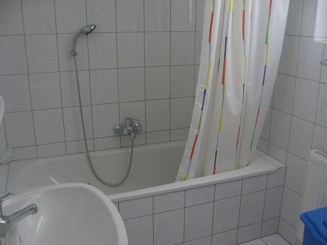 Nüziders, ruhige, schöne 2 - Zimmerwohnung, Garage, keine Maklergebühr, keine Vertragskosten