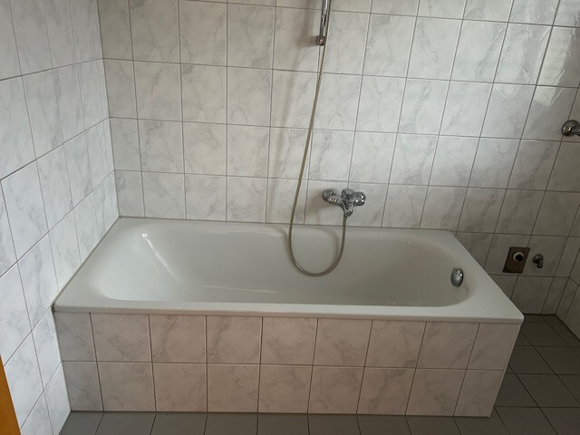 2 Zimmerwohnung im Dachgeschoss (2. OG)