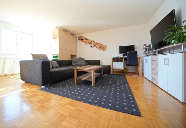 Zwischen Bergwelt und Stadt - Dachgeschosswohnung mit Weitblick