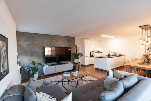 Attraktive 3-Zi- Dachterrassenwohnung in Grenznähe CH inkl. TG Platz teilmöbliert