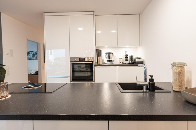 Attraktive 3-Zi- Dachterrassenwohnung in Grenznähe CH inkl. TG Platz teilmöbliert