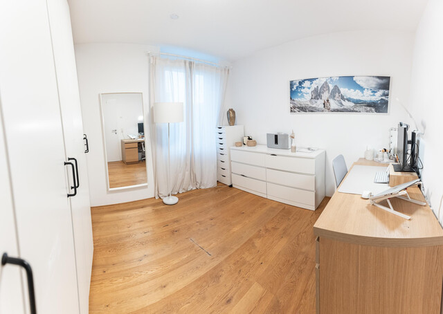 Attraktive 3-Zi- Dachterrassenwohnung in Grenznähe CH inkl. TG Platz teilmöbliert