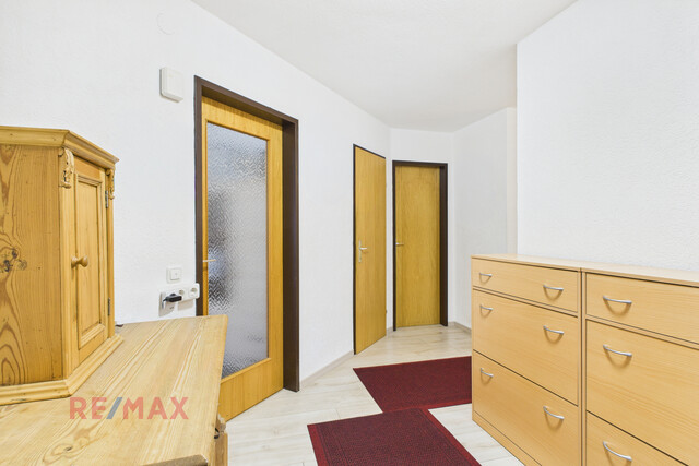 Platz für die Familie: Lichtdurchflutete Wohnung mit Balkon und bester Anbindung