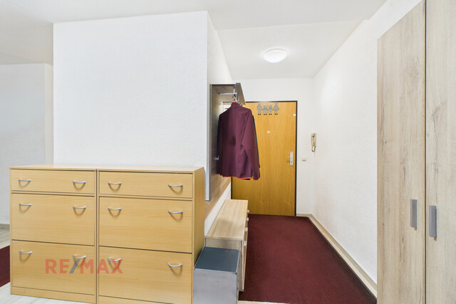 Platz für die Familie: Lichtdurchflutete Wohnung mit Balkon und bester Anbindung