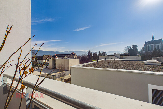 Helle, komfortable Dachgeschosswohnung in Bregenz mit 3 Zimmern und bester Infrastruktur