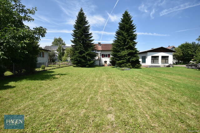 Einfamilienhaus mit großem Grundstück und viel Potenzial in Lustenau zu verkaufen!
