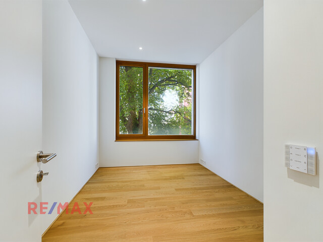 Erstbezug! 3-Zimmer-Wohnung mit Loggia in Toplage