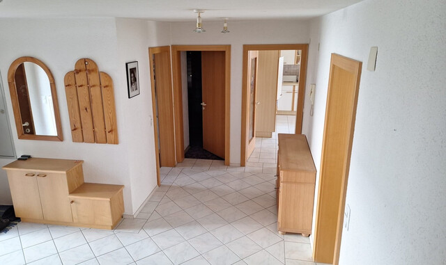 Grosszügiges Einfamilienhaus mit Einliegerwohnung in sonniger und idyllischer Lage von Ludesch zu verkaufen!