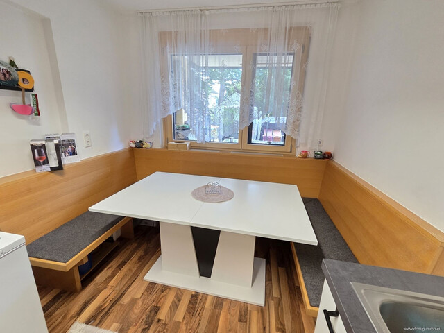 In top Lage: 3,5-Zimmer-Wohnung mit 82,5m², großzügiger Terrasse und Tiefgaragenplatz in Höchst