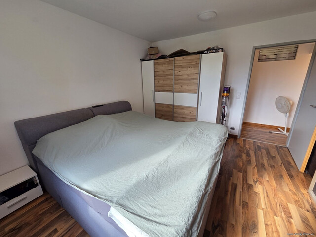 In top Lage: 3,5-Zimmer-Wohnung mit 82,5m², großzügiger Terrasse und Tiefgaragenplatz in Höchst