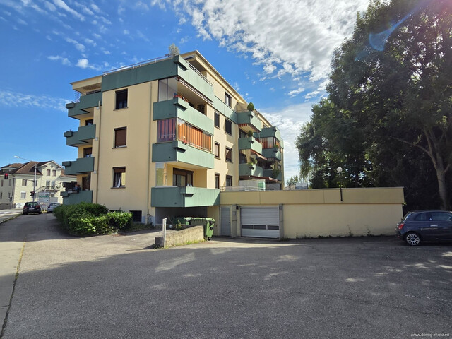 In top Lage: 3,5-Zimmer-Wohnung mit 82,5m², großzügiger Terrasse und Tiefgaragenplatz in Höchst