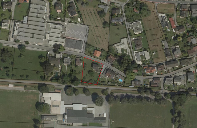 Baugrundstück mit Altbestand in wunderschöner Lage von Höchst 