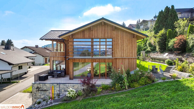 Exklusives Chalet im modernen Alpenloftstil mit Panoramablick