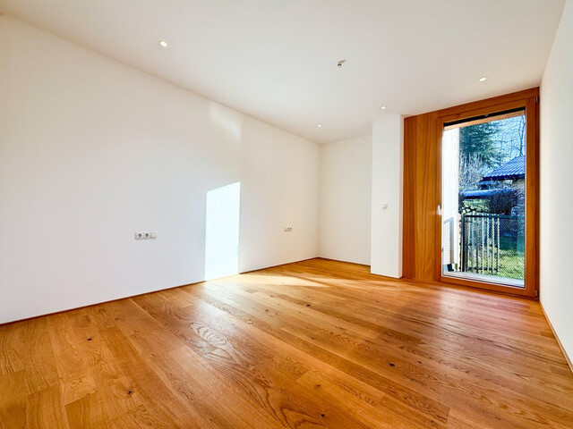 Neuwertige Gartenwohnung in Egg! Top 13