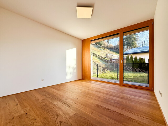 Neuwertige Gartenwohnung in Egg! Top 13