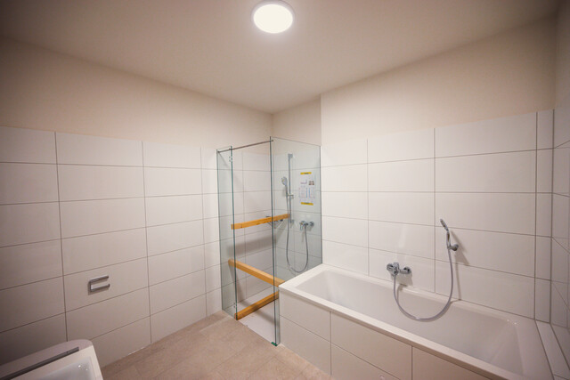 Hochwertige, Moderne und sehr helle 4-Zimmer-Wohnung in zentraler Lage